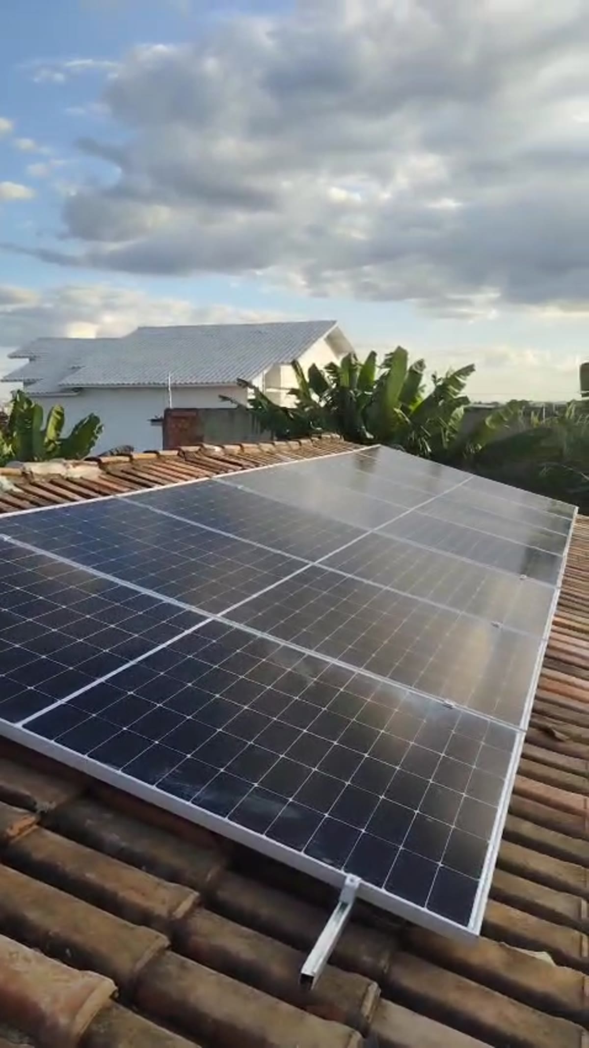 Vídeo de instalação solar